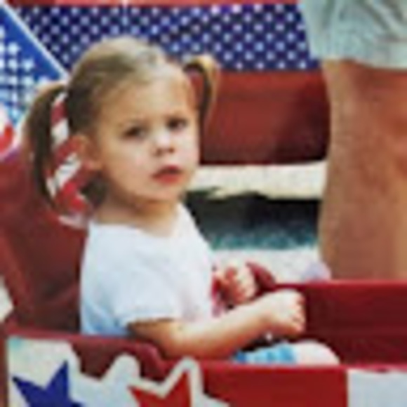 Meet your Posher, Maria - Picture 1 of 1